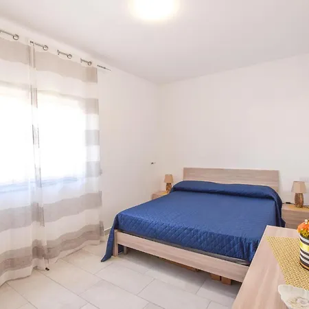 Appartamento Beautiful In Marina Nicotera